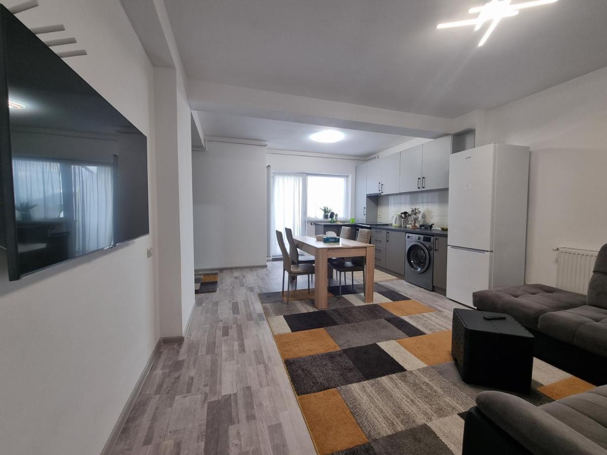 Apartamento Sorinapartament Braşov Exterior foto